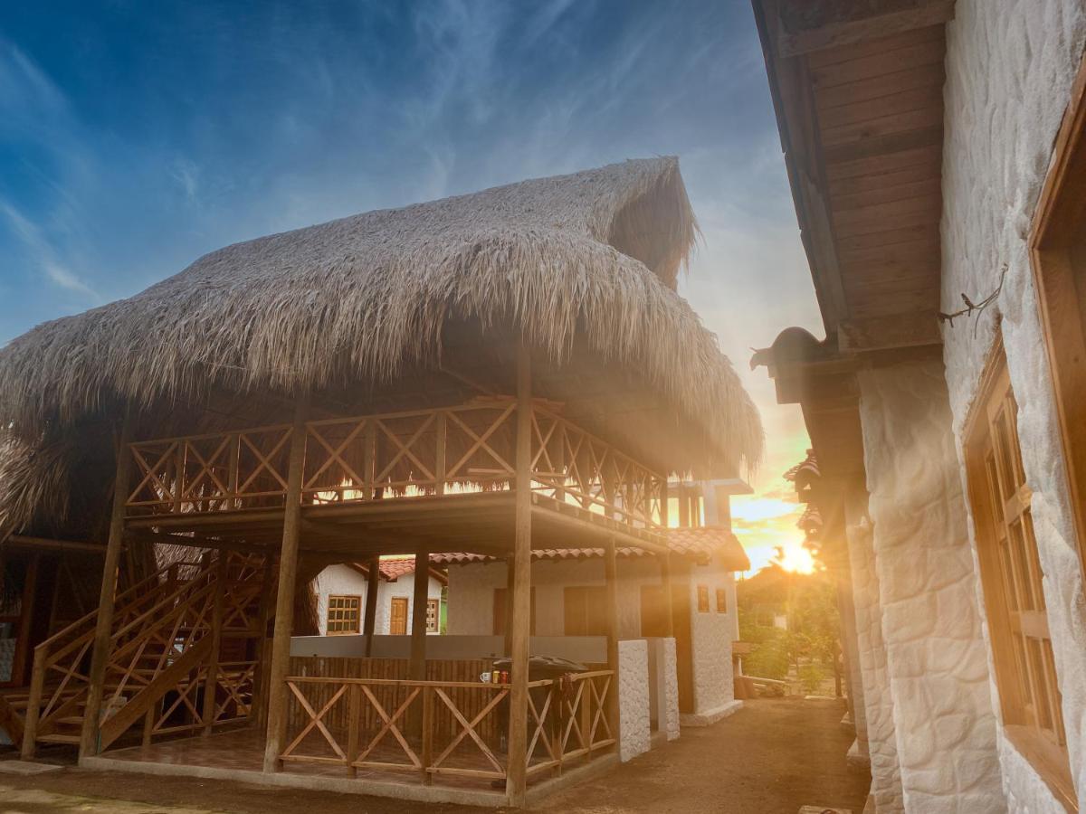 Palomino Sunrise Exterior foto