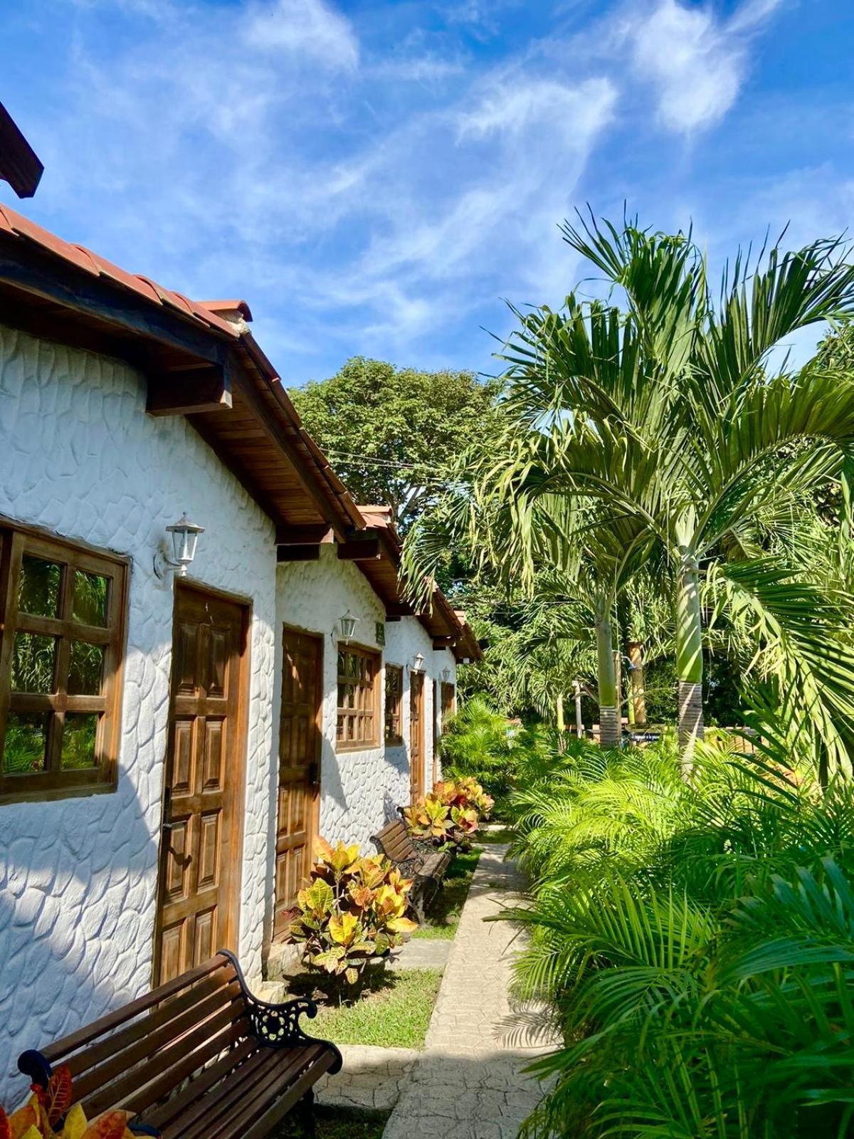 Palomino Sunrise Exterior foto